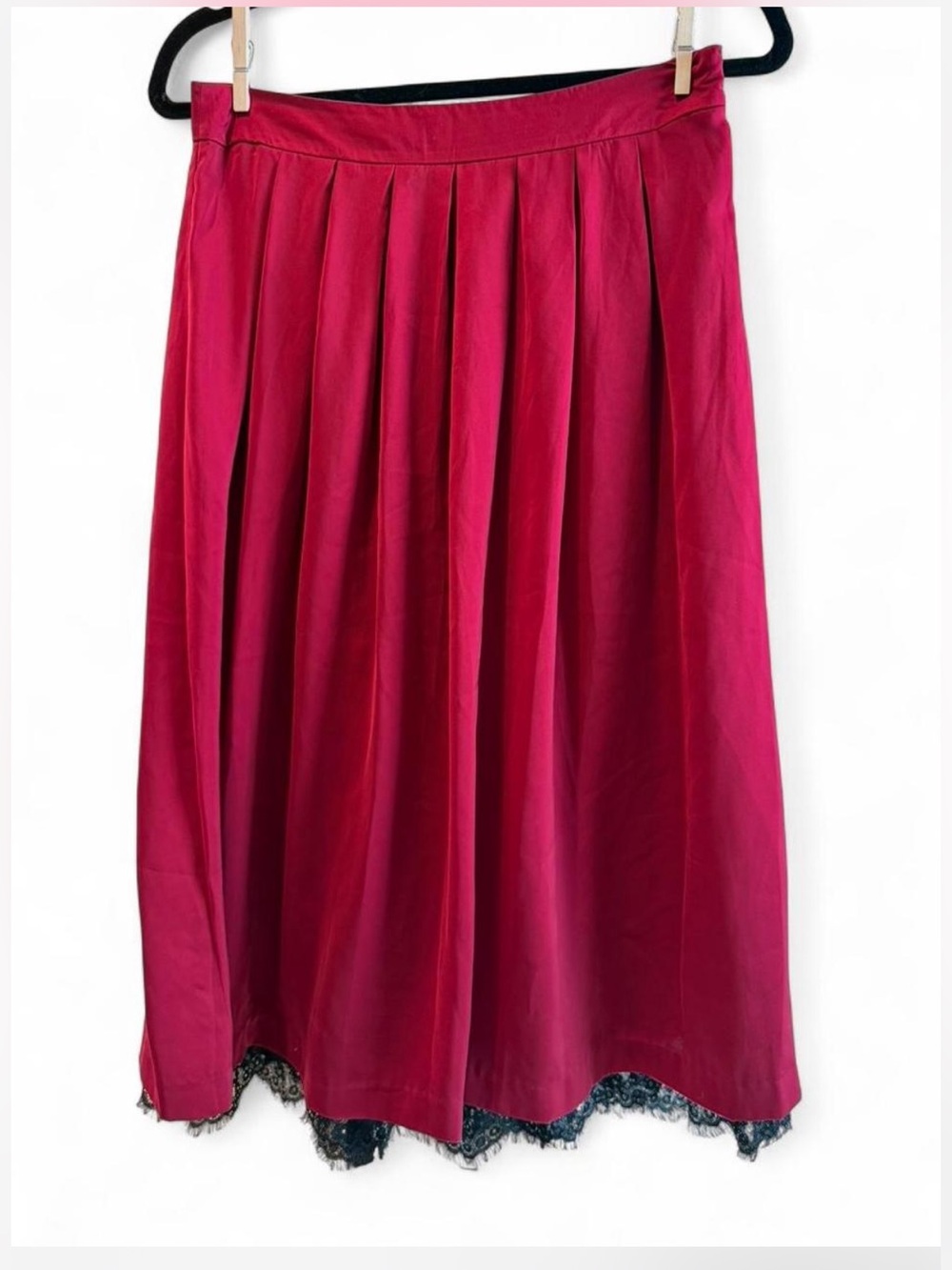 KENSIE - Silky Pleated Red Midi Skirt with Black Lace Trim